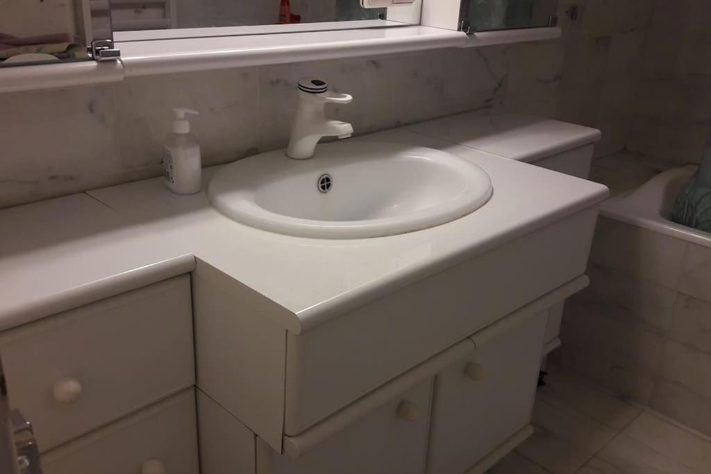 3 Pieces Centre + Wifi Apartment *